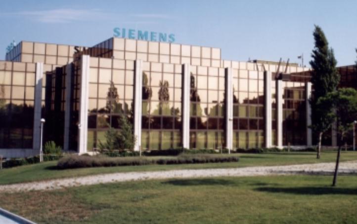 https://www.izaro.com/siemens-inteligencia-para-la-produccion/c-1418834761/